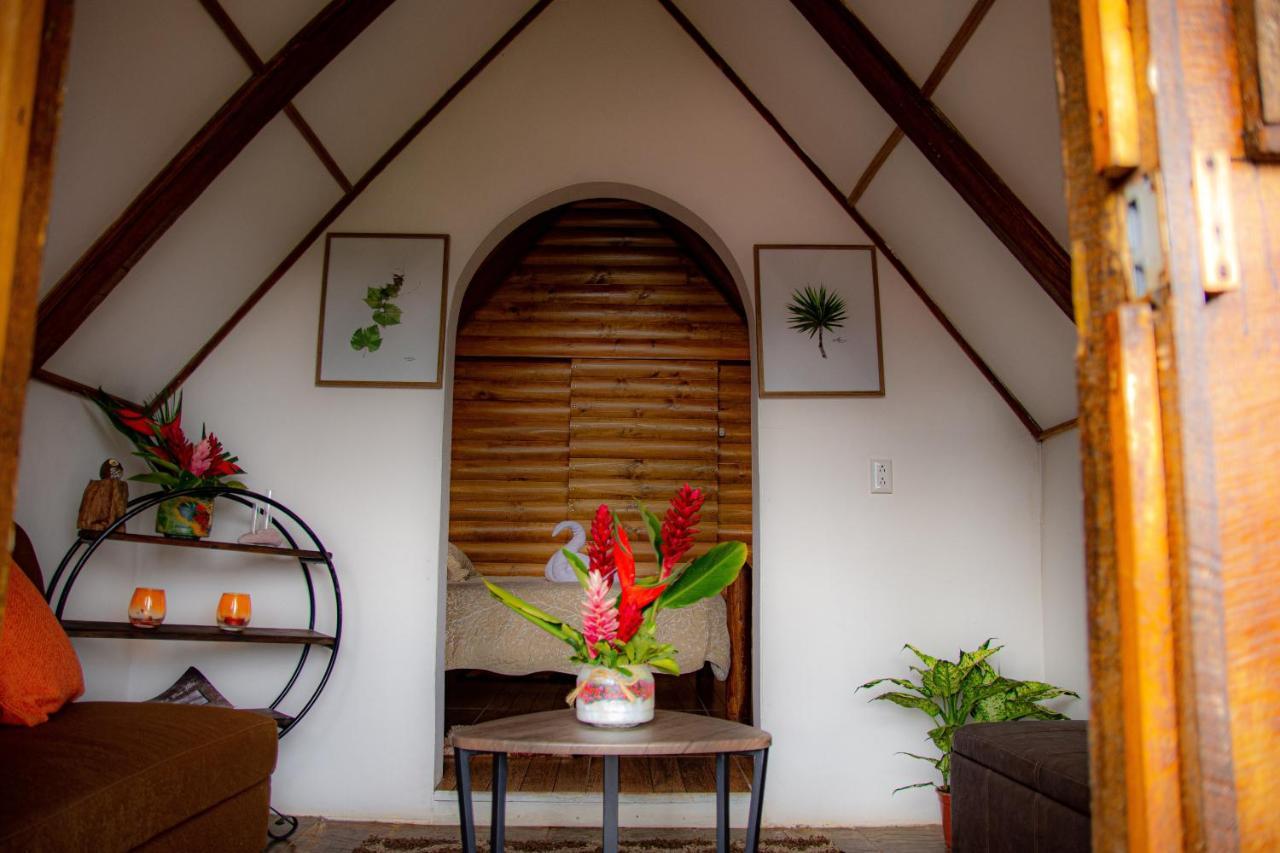 Pacuare Mountain Lodge Tres Equis Exteriér fotografie
