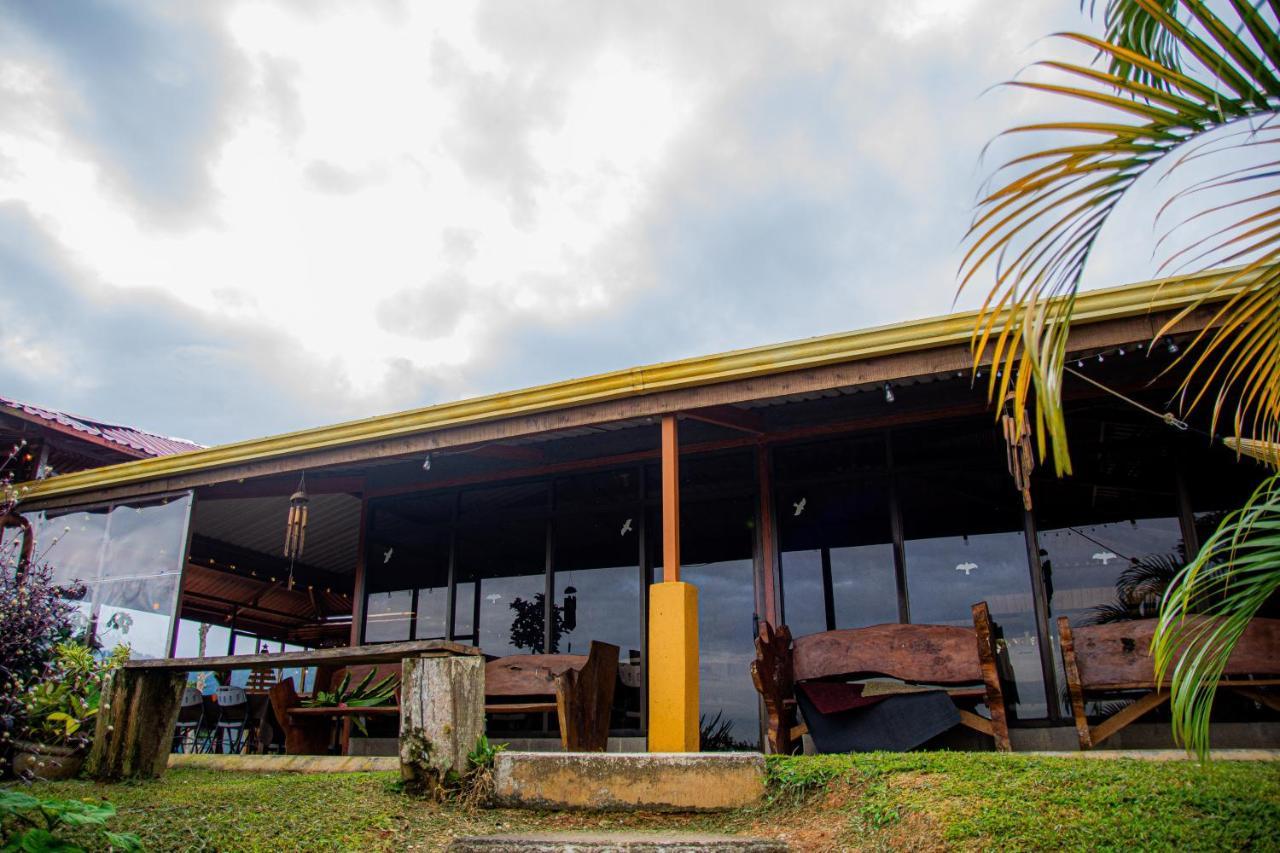 Pacuare Mountain Lodge Tres Equis Exteriér fotografie